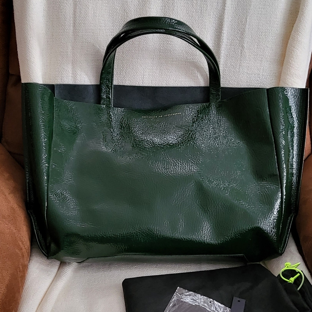 Ampersand as Apostrophe Sideways/Patent green leather. "Mother's Day Special"